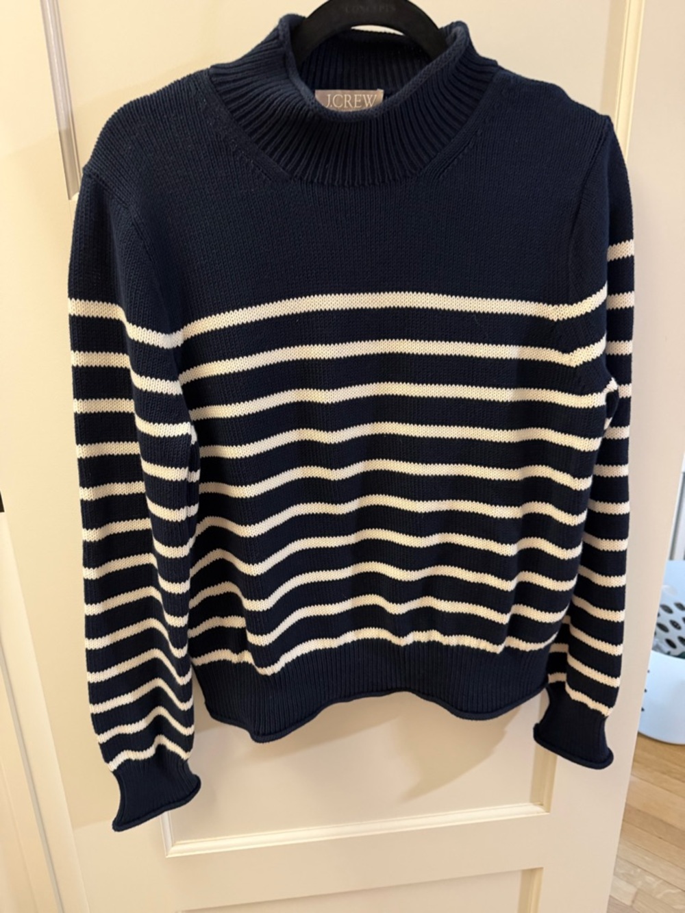 J. CREW Heritage Rollneck Sweater in Navy White size Large